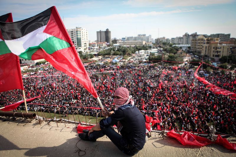 Grupos da resistência palestina celebram acordo histórico.