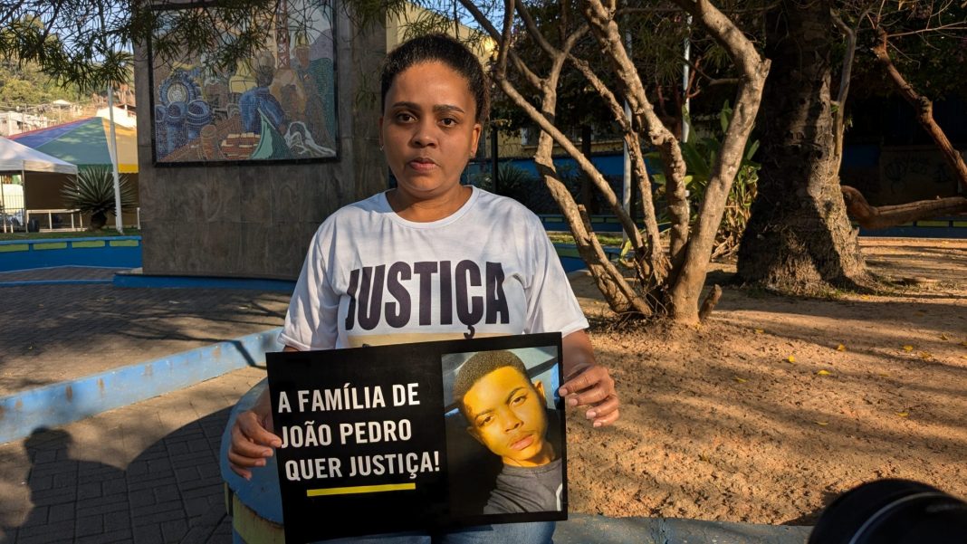 Polícia deu 70 tiros na operação que matou o garoto João Pedro Matos, de 14 anos. Foto: Daniel Paiva/JAV RJ