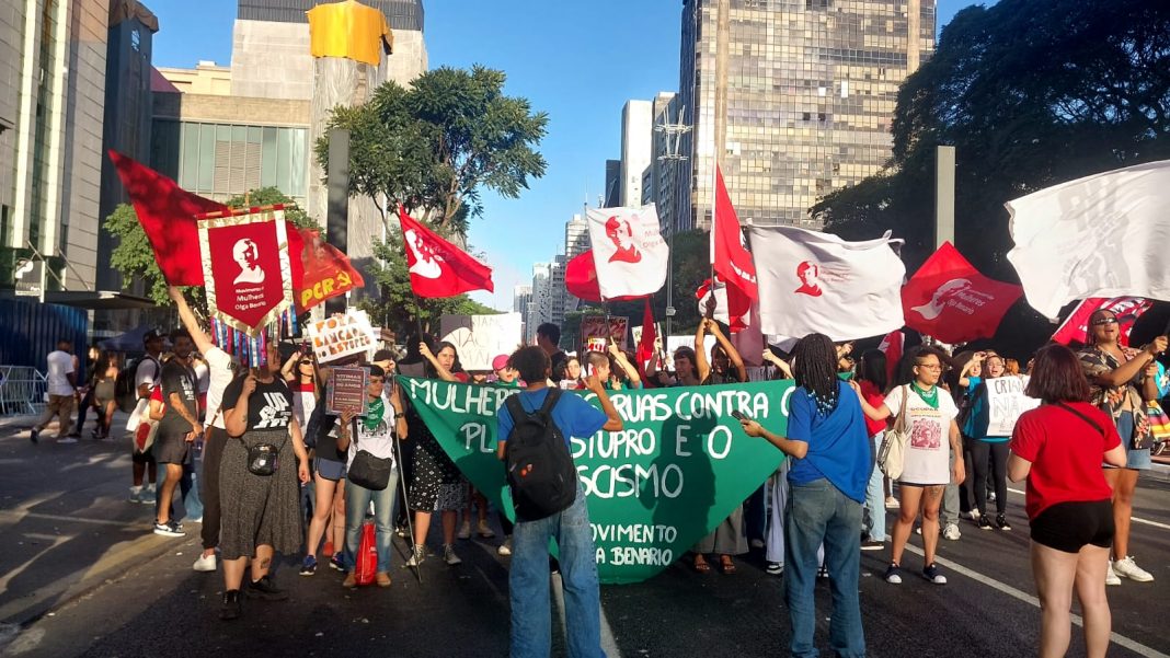 Estudantes mulheres da USP têm como ferramenta de sua organização o núcleo local do Movimento de Mulheres Olga Benário. Foto: JAV/SP