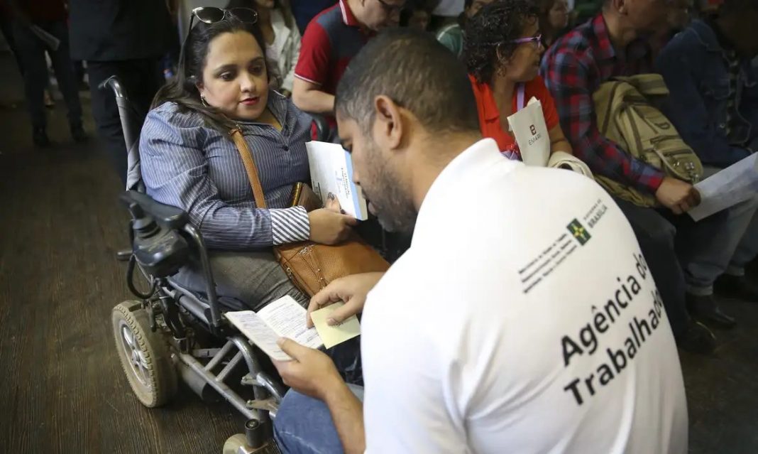 Pessoas com deficiência lutam contra a hegemonia do modelo biomédico. Foto: José Cruz/Agência Brasil