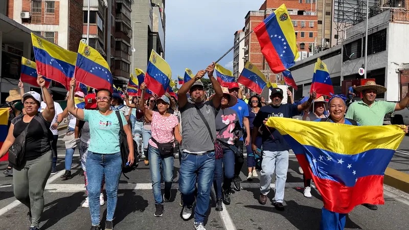 Povo da Venezuela segue nas ruas para barrar intervenção dos EUA. Foto: ATS