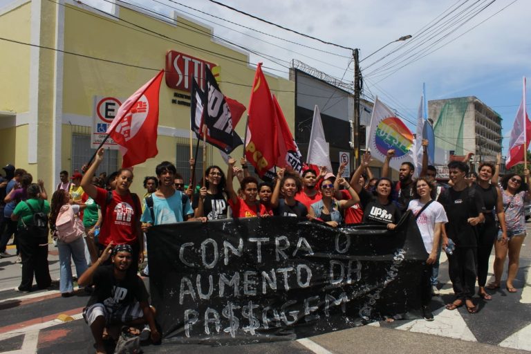 Prefeitura de Natal aumenta a passagem do transporte para 4,90 em meio à agressões a população