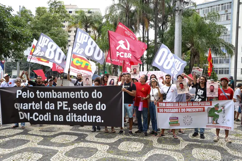 Manifestação na Tijuca atuou na luta por Memória a presos políticos do antigo DOI-CODI, com Rubens Paiva.