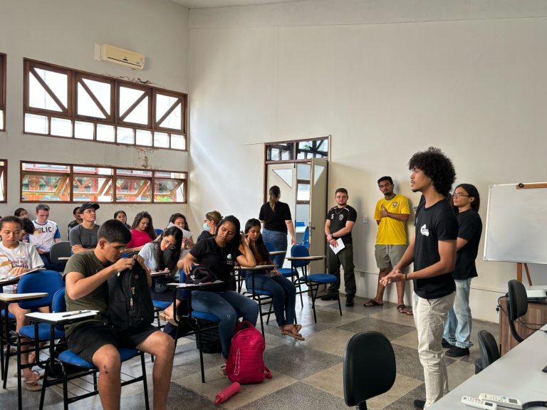 O Movimento Correnteza construiu lutas reivindicatórias durante o processo eleitoral do DCE-UFCG. Foto: JAV/PB