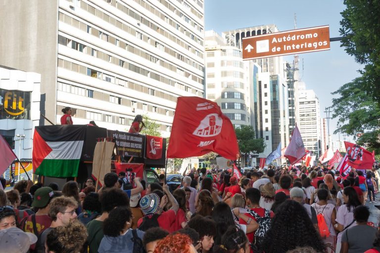 Manifestação do 8 de Março em São Paulo teve entre suas pautas a luta contra o despejo da Casa Laudelina, no Centro da cidade. Foto: JAV/SP