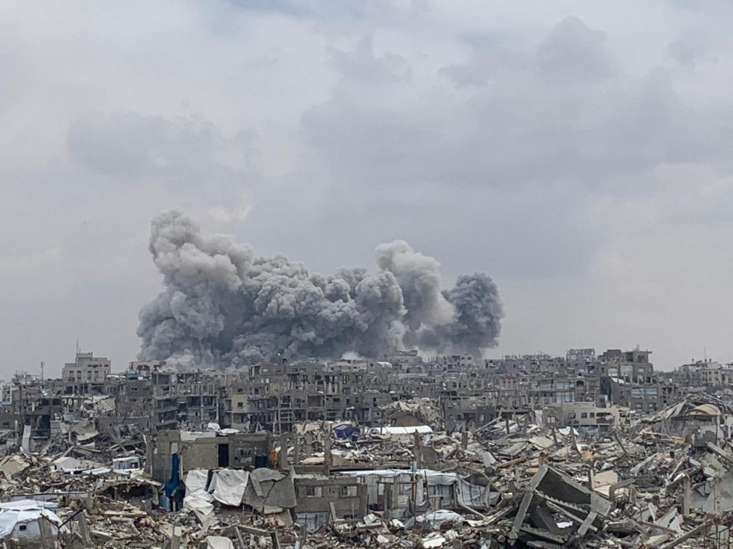 Estado fascista de Israel assassina pessoas por meio de bombardeios aéreos. Foto: Arquivo Farsnews.