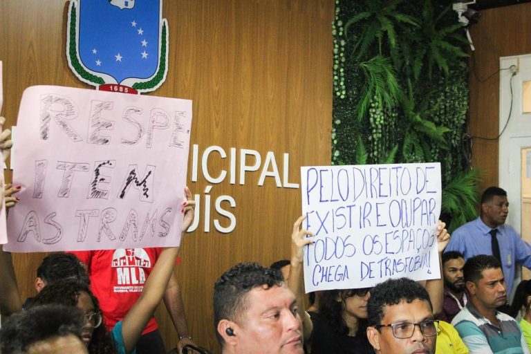 Câmara de São Luís impõe lei contra mulheres trans e travestis