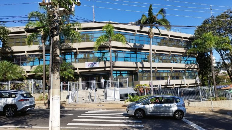 Assédio moral e abusos corporativos em empresa de tecnologia em Campinas