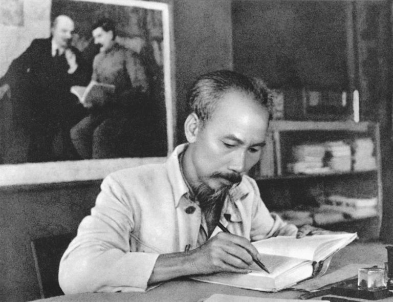 Especial: 50 anos da vitória do Vietnã contra o imperialismo dos EUA