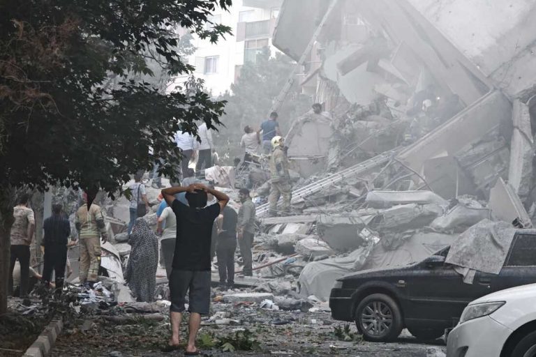 Israel bombardeia Irã em nova agressão militar