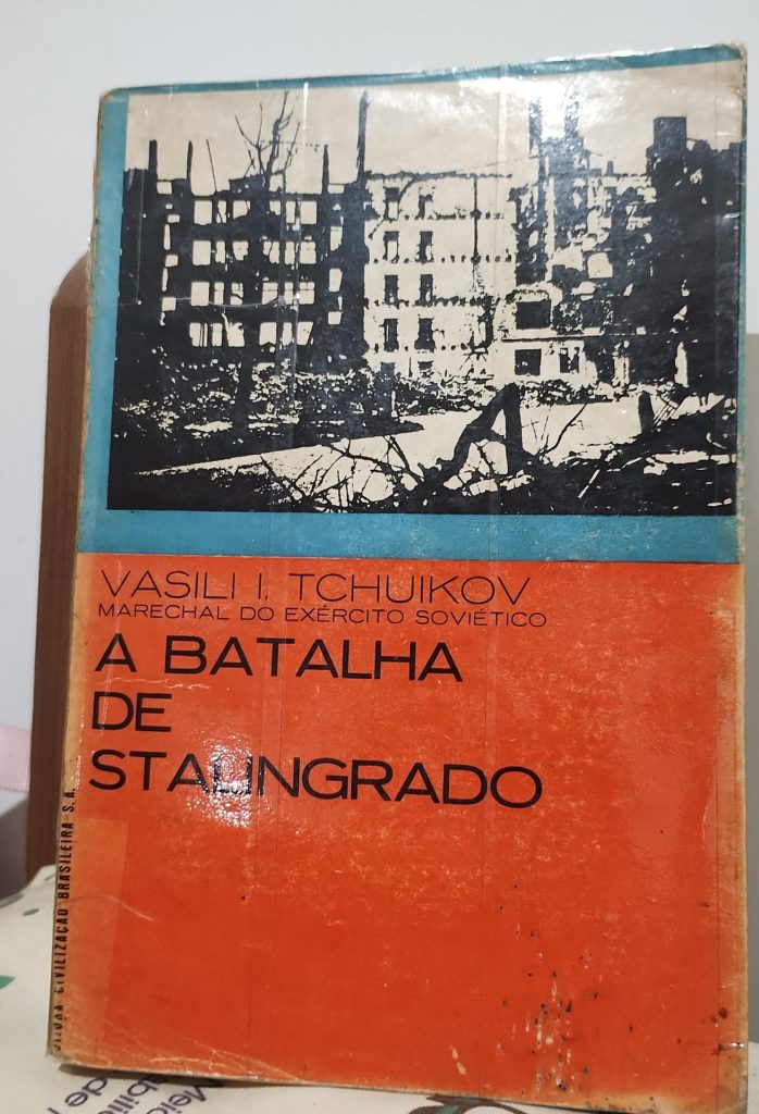 capa do livro a batalha de stalingrado.
