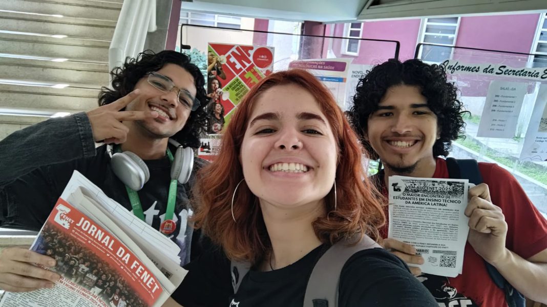 CARAVANA. Fenet está visitando escolas no Brasil inteiro. Foto: FENET