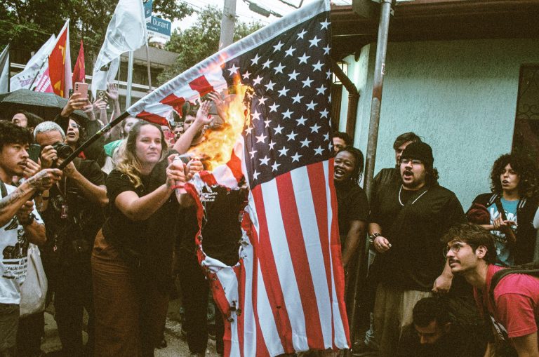 Povos da América Latina não aceitam intervenção ianque. Foto: Diogo Romão (JAV/SP)