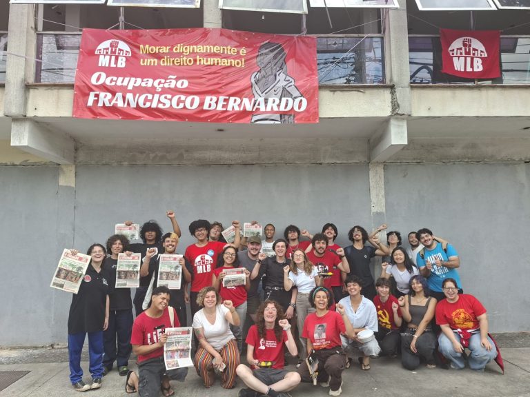 1ª Semana Vermelha da UJR no Paraná traça metas e forma militância