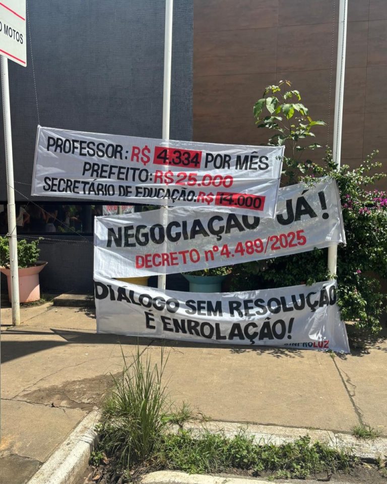 A força da greve: servidores de Santa Luzia (MG) conquistam avanços contra o sucateamento